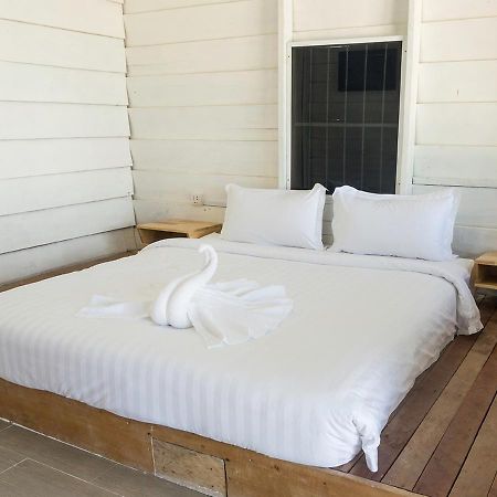 Sarasea Koh Rong Samloem Hotel Đảo Koh Rong Samloem Ngoại thất bức ảnh